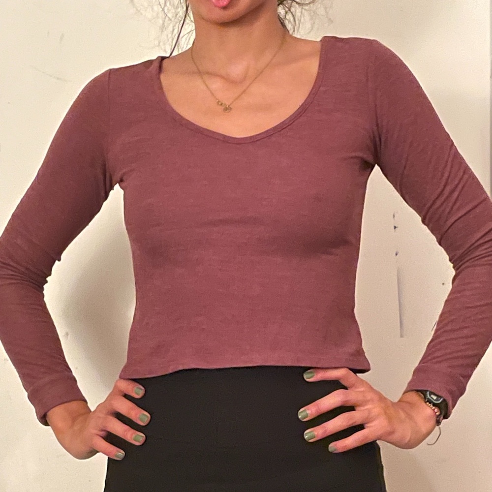 Crop Long Sleeve - Light Maroon